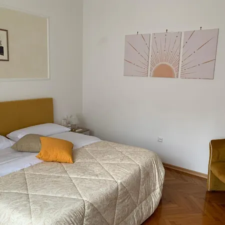 Solemare Affittacamere 3*